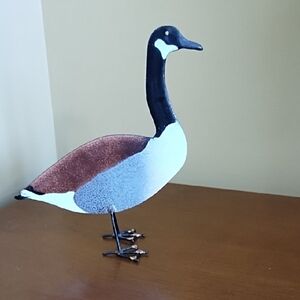 Metal Goose Statue 6.5 x 7.25 Inches Hunter Gift Decor Black White Gray Brown